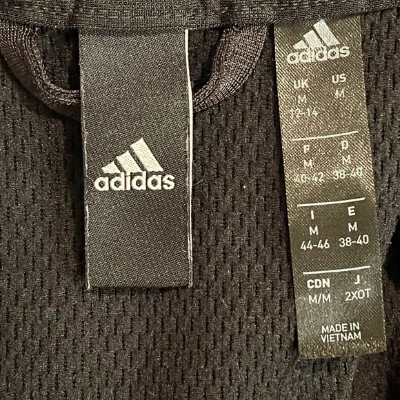 Adidas - Picture 4 of 4